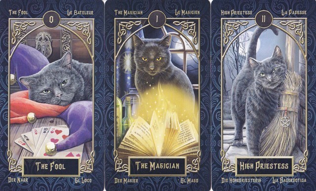Tarot Familiars-Major1ws.jpg